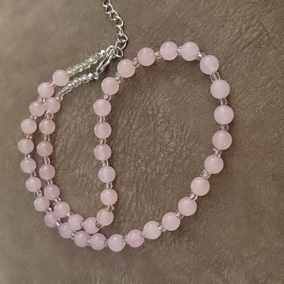 HANDMADE Rose Quartz and Glass Beaded Necklace - Picture 2 of 4